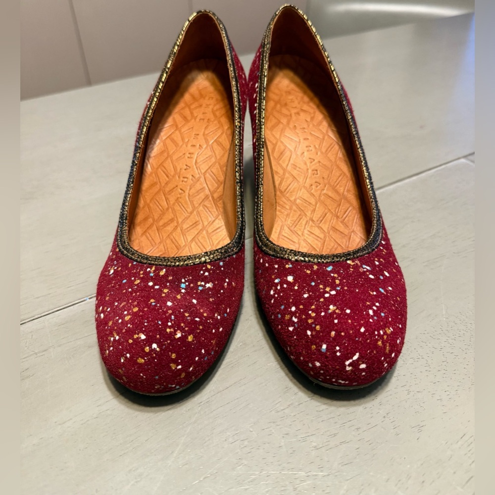 Spring Special🌷💗Chie Mihara comfy Heels - Red w/blue speckles